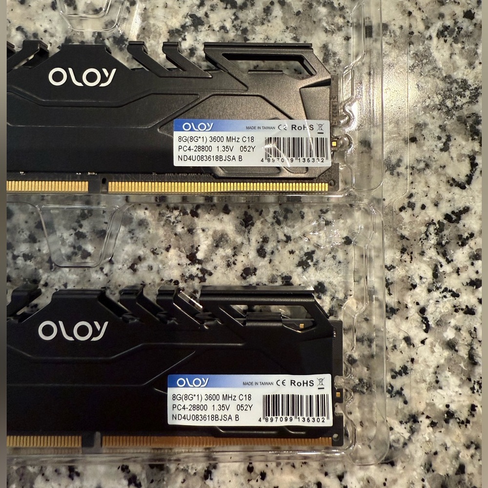 OLOy 16GB RAM (2x8)